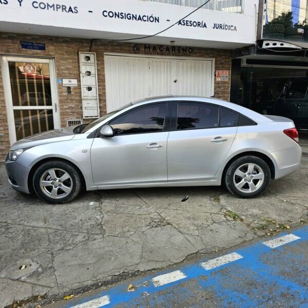 Chevrolet Cruze 2012 en venta Bucaramanga | Manual, Gasolina | Excelente estado - Imagen 3