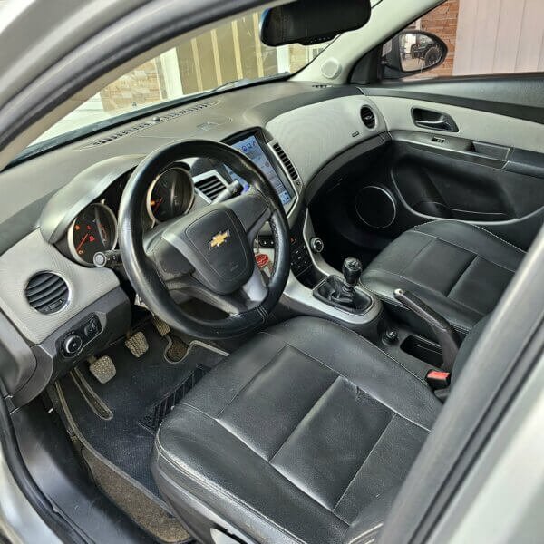 Chevrolet Cruze 2012 en venta Bucaramanga | Manual, Gasolina | Excelente estado - Imagen 9