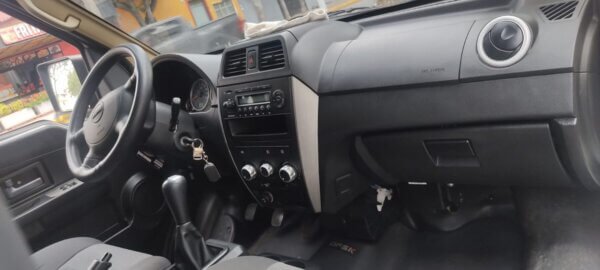 Tablero lado pasajero DFSK K05S guantera y acabados